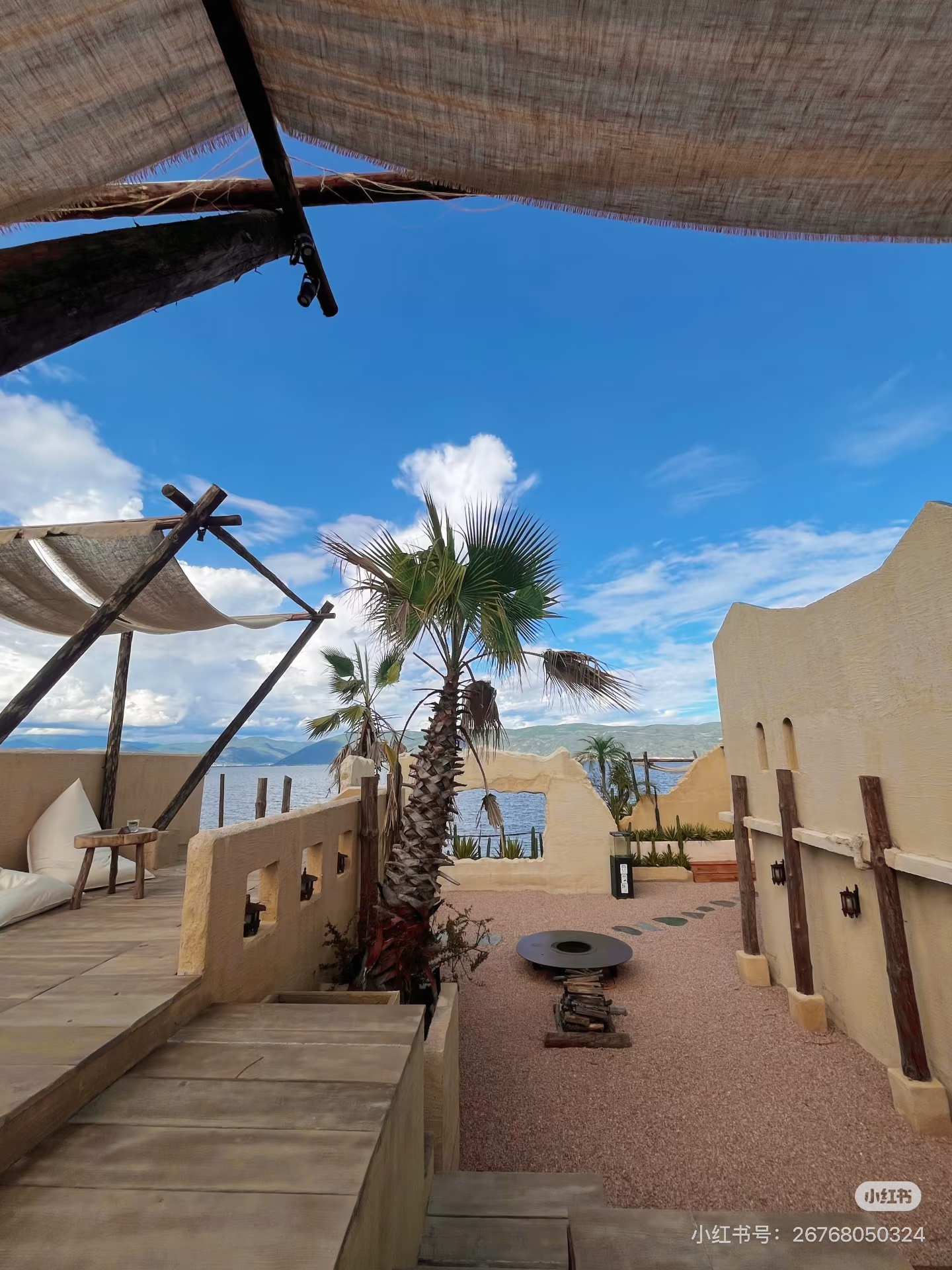 Sunrise Mountain & Sea Café 2