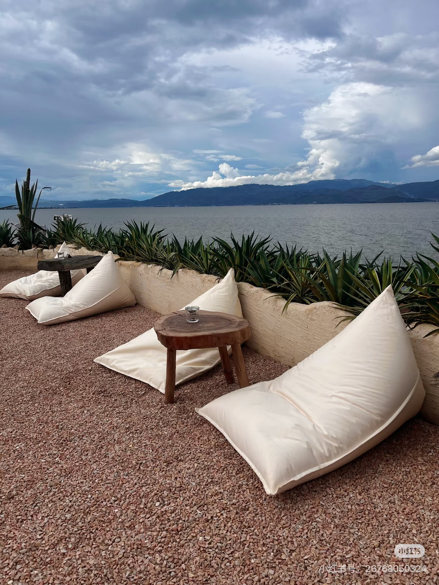 Sunrise Mountain & Sea Café 8