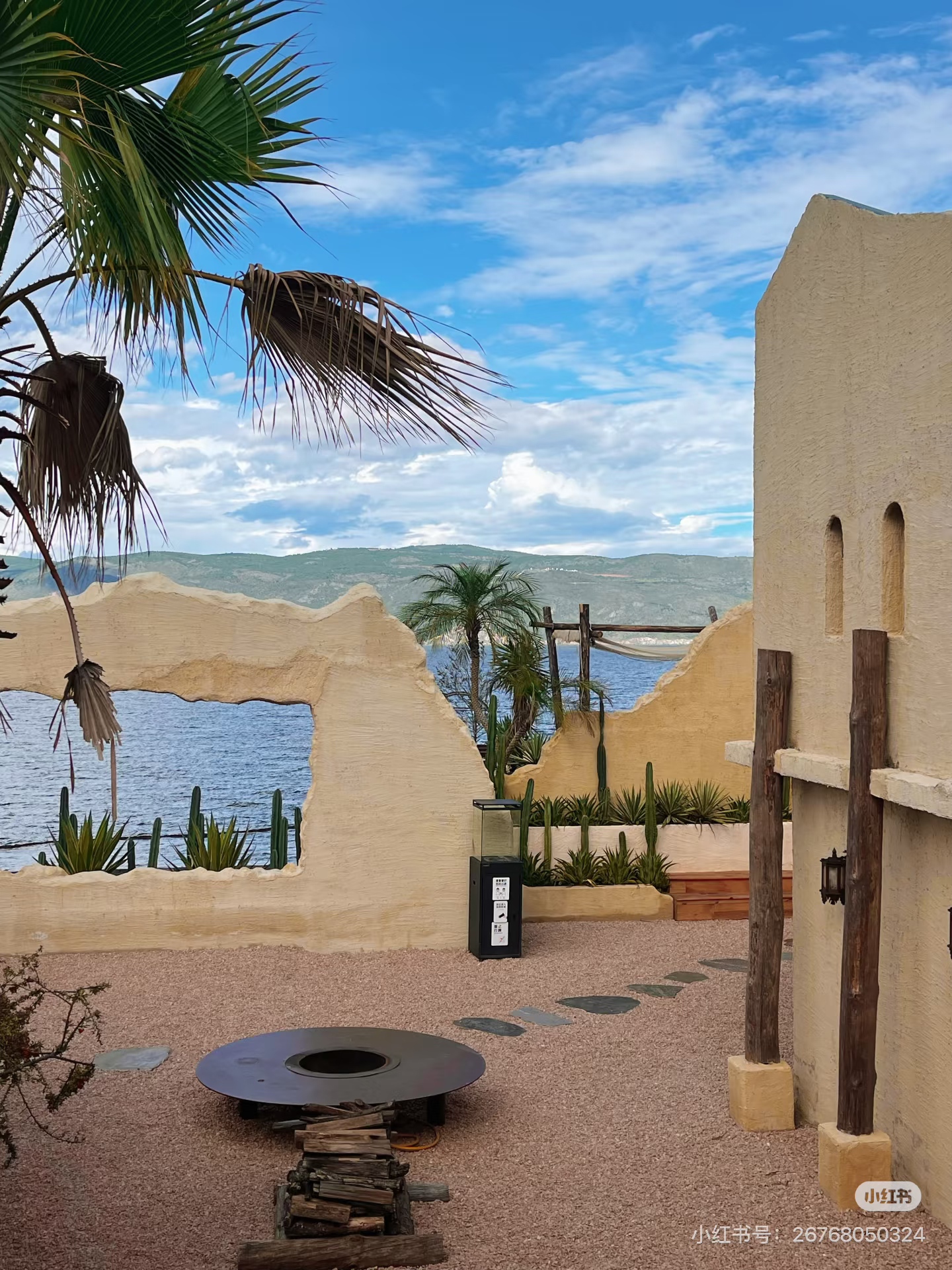 Sunrise Mountain & Sea Café 10